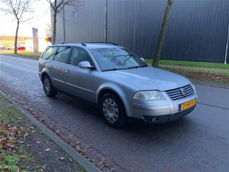 Volkswagen Passat Variant - 2.0-20V Arctic Clima, NAP - 1