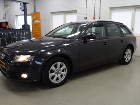 Audi A4 Avant - 2.0 TDI Pro Line NAVI CRUISE AFNEEMBARE TREKHAAK - 1