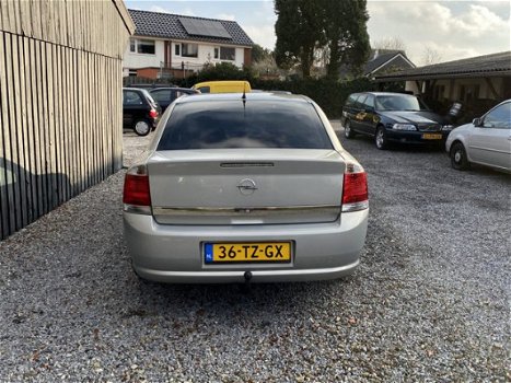 Opel Vectra - 2.2-16V Temptation | Autom. Airco | Cruise Control | 18