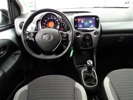 Toyota Aygo - 1.0 VVT-i x-first Cruise control | 15