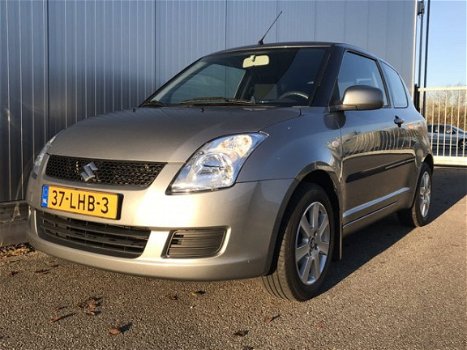 Suzuki Swift - 1.3 Cool X-pression AIRCO, nieuwstaat - 1