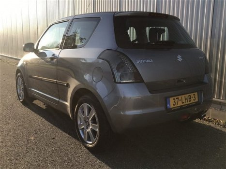 Suzuki Swift - 1.3 Cool X-pression AIRCO, nieuwstaat - 1