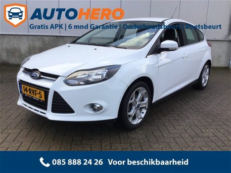 Ford Focus - 1.6 Ecoboost Trend SK82188 | Airco | Cruise | Radio | CD | MP3 | Parkeersensoren V+A | - 1