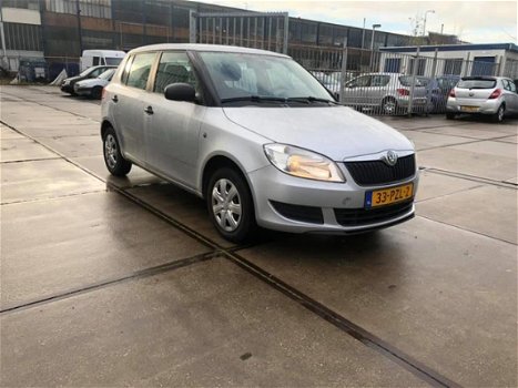 Skoda Fabia - 1.2-12V Go APK-AIRCO-NAP-GOED ONDERHOUDEN-NETTE AUTO - 1