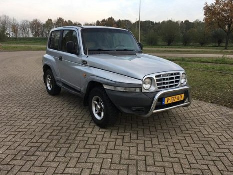 SsangYong Korando - 2.9 TDL AIRCO / NIEUWE APK / USB AUX - 1