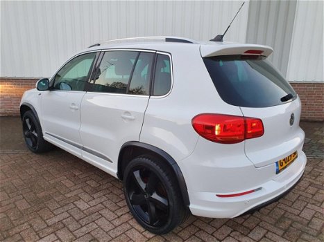 Volkswagen Tiguan - 1.4 TSI Sport&Style R-line Edition Vol Leer*Navigatie*PDC*Climate control*Cruise - 1