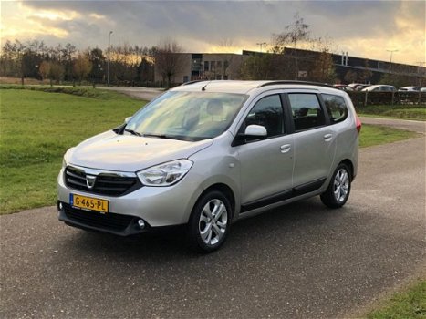 Dacia Lodgy - Lodgy 1.2 TCe Prestige Lm-Airco-Navi-PDC-CruiseC - 1