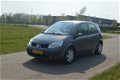 Renault Scénic - Scenic 2.0-16V DYNAMIQUE COMFORT - 1 - Thumbnail