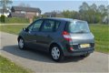 Renault Scénic - Scenic 2.0-16V DYNAMIQUE COMFORT - 1 - Thumbnail