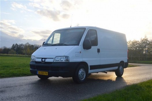 Peugeot Boxer - 330M 2.8HDI Geisoleerd - 1