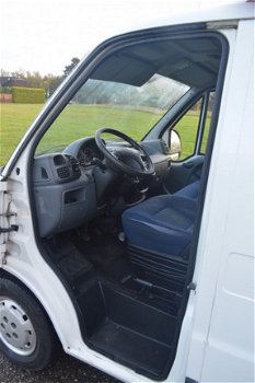 Peugeot Boxer - 330M 2.8HDI Geisoleerd - 1