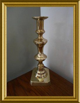Nog een antieke koperen kandelaar // antique brass candlestick - 1