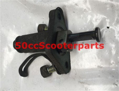 Kettingspanner Yamaha Maxster 125cc 4T 50M122100000 Gebruikt - 1