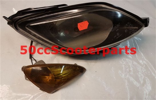 Koplamp Rv Yamaha Maxster 125 origineel Gebruikt 5Hth431A0000 - 1