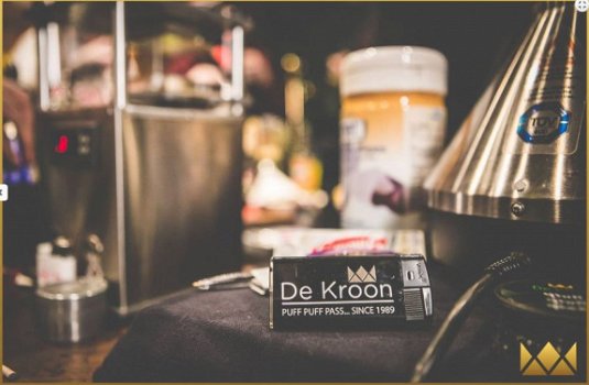 Best Coffee Shop Amsterdam | De Kroon - 1