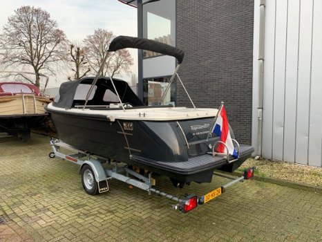 Topcraft 605 Tender - 3