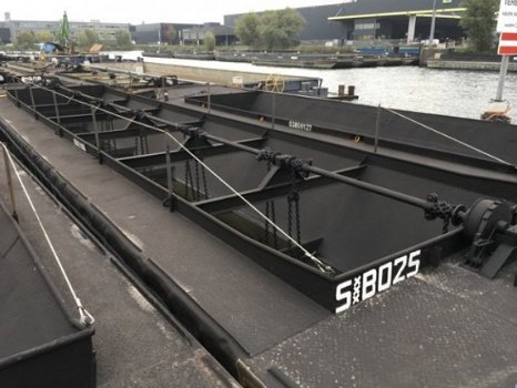 Werkboot Onderlosser SB-25 - 1