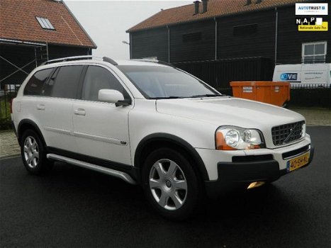 Volvo XC90 - 4.4 V8 Executive LEER NAVI XENON 7-PERSOONS - 1