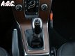 Volvo V40 - 2.0 D4 Momentum Business 190pk Trekhaak - 1 - Thumbnail