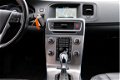 Volvo V60 - 2.4 D6 AWD Plug-In Hybrid Summum Aut. Xenon/Leder/Navi/LMV - 1 - Thumbnail
