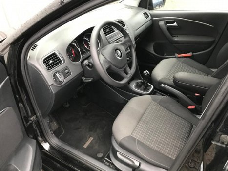 Volkswagen Polo - 1.0 Comfortline - 1