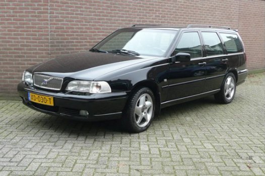 Volvo V70 - 2.5 T zeer mooie komplete Yongtimer - 1