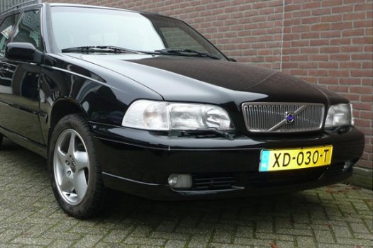 Volvo V70 - 2.5 T zeer mooie komplete Yongtimer - 1