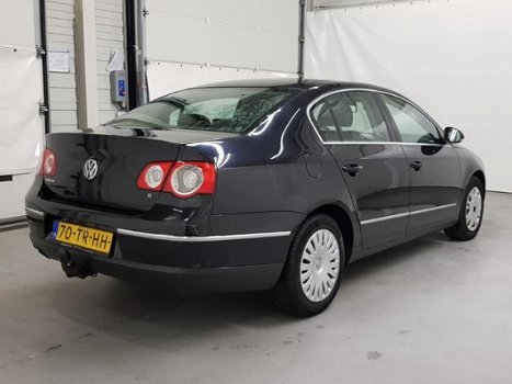 Volkswagen Passat - 1.9 TDI Comfortline - 1