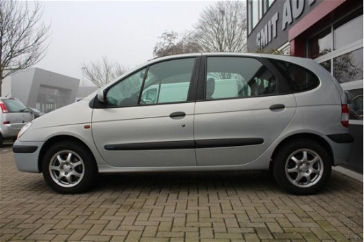 Renault Scénic - 1.6-16V Expression | Automaat | Airco | Trekhaak | NAP | APK | - 1