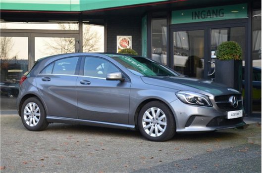 Mercedes-Benz A-klasse - 180 d Origineel NL, Navi, LED, PDC - 1