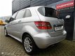 Mercedes-Benz B-klasse - 180 in zeer goede staat met garantie - 1 - Thumbnail