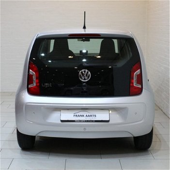 Volkswagen Up! - Move Up 1.0 60pk Automaat 5-drs Executive (Climatic airco, Radio/cd, Navigatie Maps - 1