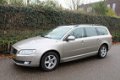 Volvo V70 - 2.0 D2 Classic Edition | CLIMA | NAVI | PDC | TREKHAAK - 1 - Thumbnail