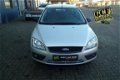 Ford Focus - 1.6 Cruise Control, Clima APK 6-2020, D-riem VV - 1 - Thumbnail