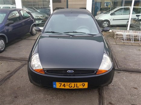 Ford Ka - 1.3 I 44KW Cool & Sound 76.362 km - 1