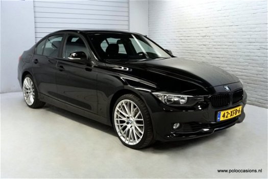 BMW 3-serie - 320i Automaat, Navigatie Prof, 19 Inch, Sportautomaat - 1