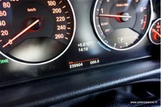 BMW 3-serie - 320i Automaat, Navigatie Prof, 19 Inch, Sportautomaat