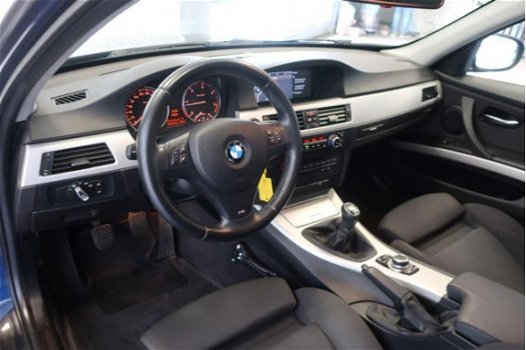 BMW 3-serie - 320d Efficient Dynamics Edition Luxury Line * XENON * NAVIGATIE * SPORTSTOELEN - 1