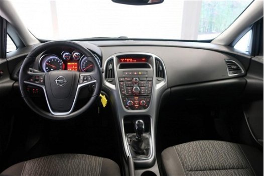 Opel Astra - 1.4 Turbo Rhythm 5-deurs - 1