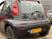 Peugeot 107 - 1.0 // Black on black // Led-dagrijverlichting // - 1 - Thumbnail