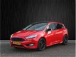 Ford Focus - 1.5 Red Edition 150pk met afneembare trekhaak navigatie privacy glass - 1 - Thumbnail