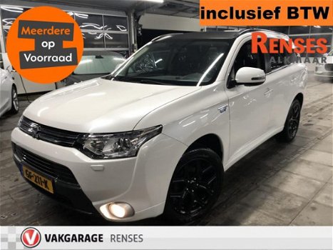 Mitsubishi Outlander - 2.0 PHEV Black&White - 1