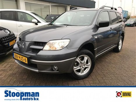 Mitsubishi Outlander - 2.0 2WD Invite Plus Clima LM velgen Trekhaak etc - 1