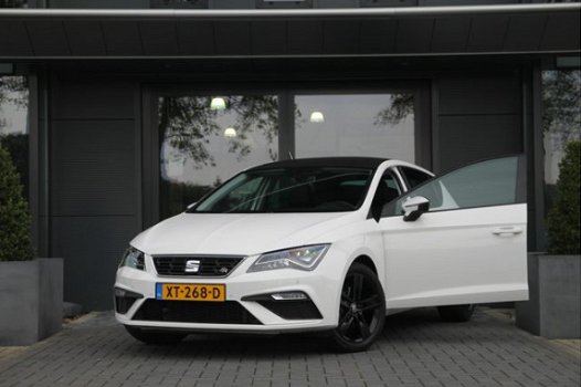 Seat Leon - 1.4 TSI FR | LED | Clima | Navi | Carbon dak - 1