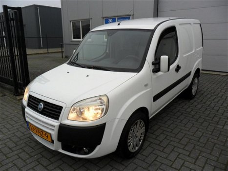 Fiat Doblò Cargo - 1.9 MultiJet Basis , airco, keurige staat - 1