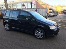 Volkswagen Touran - 2.0 TDI Highline * Airco/Climatronic * 6Bak * Airbag * Elek Ramen * APK