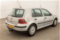 Volkswagen Golf - 1.4-16V Trendline Radio - 1 - Thumbnail