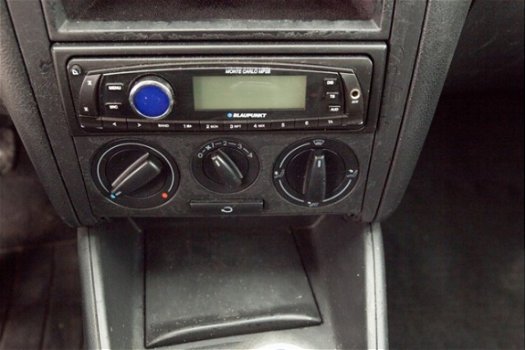 Volkswagen Golf - 1.4-16V Trendline Radio - 1