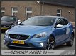 Volvo V40 - 2.0 D2 R-Design Business Leer Panoramadak Stoelverwarming - 1 - Thumbnail