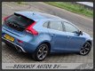 Volvo V40 - 2.0 D2 R-Design Business Leer Panoramadak Stoelverwarming - 1 - Thumbnail